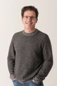 Sola Martínez, Daniel