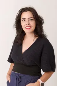 Gil Hernández, Vanesa