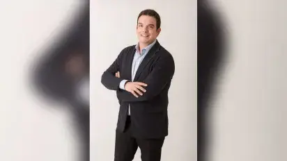 Alberto Jiménez Schuhmacher participa en Aragón Radio para acercar a la sociedad los avances de la investigación en cáncer